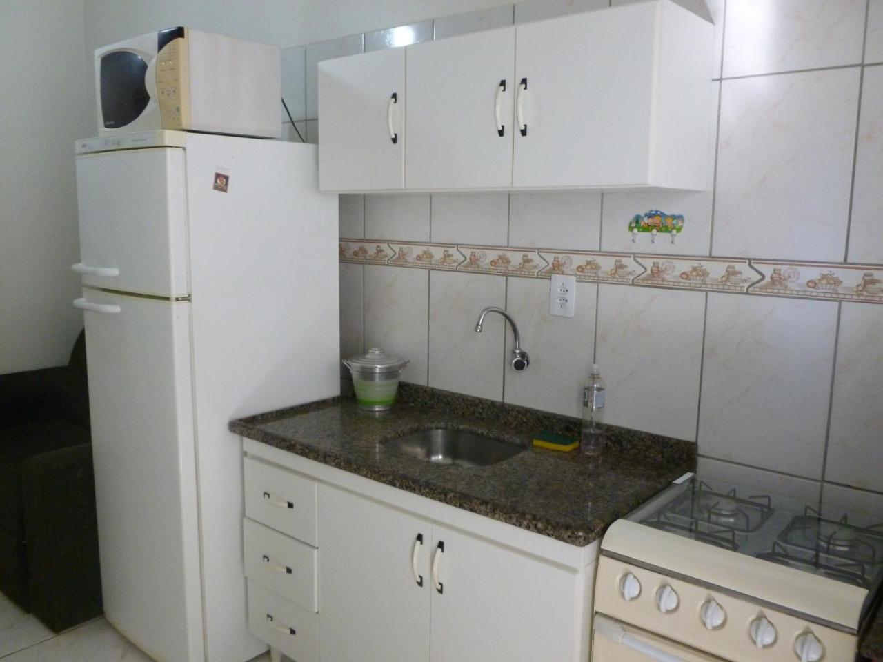 Apartamentos Bombinhas - 140 Metros Da Praia Exterior foto